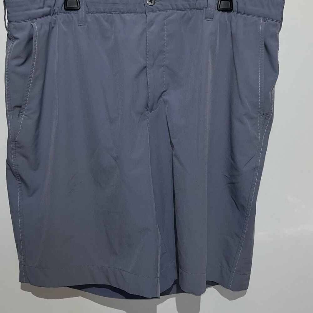 Bermuda Sands Men's Dark Gray Flat Front Lightweight Golf Chino Shorts Size‎ 42